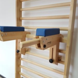 Dip- und Bauchtrainingsständer aus Buche,artikelnr 270-3