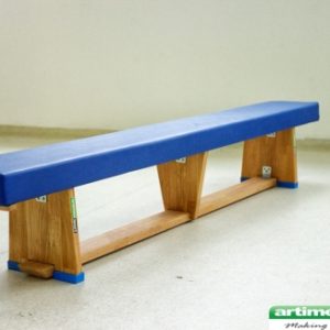 Turnbank aus Eichenholz, gepolstert, Artkelnr. 202-Eiche