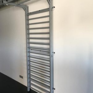 Sprossenwand aus Metall, 240 x138 cm, 231-Gladiator-90-Spezial